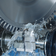 三井精机:航空发动机整体叶盘的制造挑战