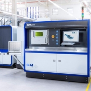 罗罗从 SLM 订购了两台工业 3D 打印机